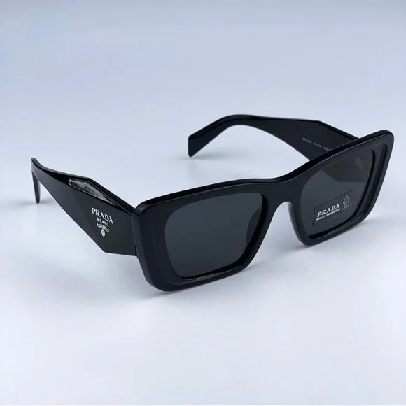 New - Prada PRO8YS 1AB5SO PR O8Y
Black Dark Gray Cat Eye
Unisex Sunglasses - Picture 9 of 12